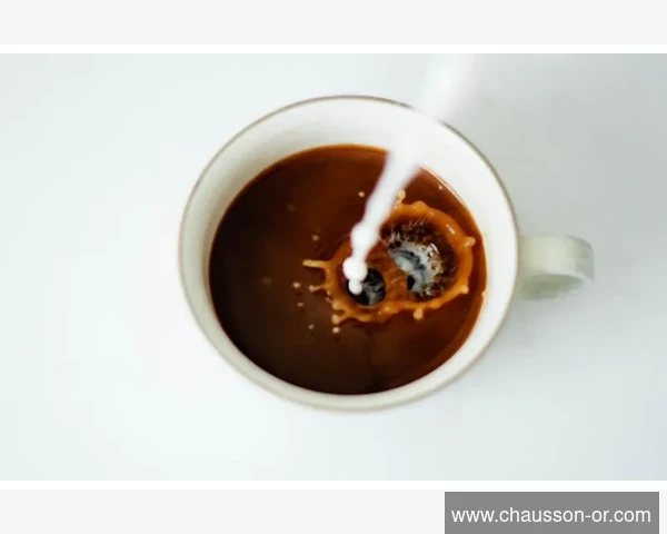 一杯冷萃咖啡的完美打开方式